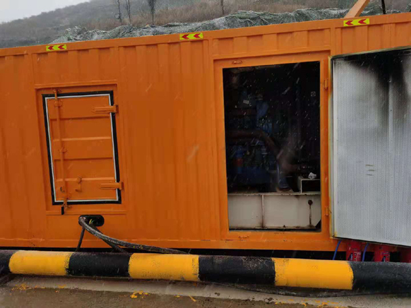凉城发电机出租 柴油发电机组电压低报警怎么办？
