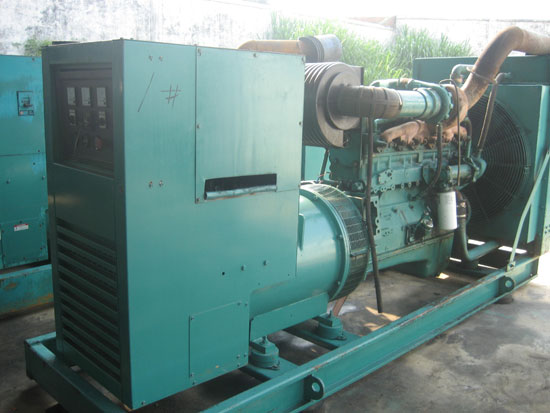 凉城租赁发电机- 发电机碳刷磨损的原因是什么