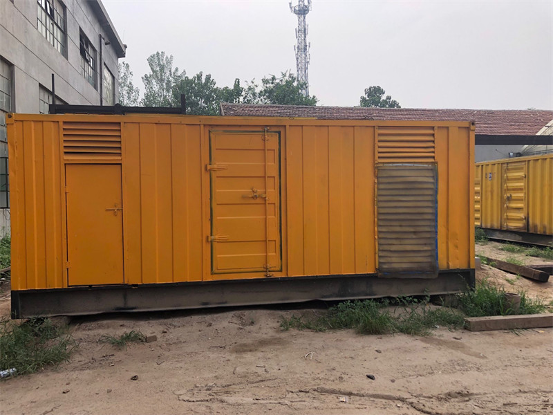 凉城柴油发电机如何判断新机油是否已经完全充满机油滤清器？