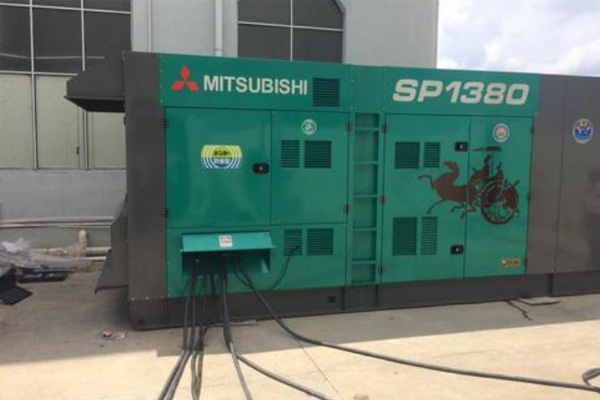 凉城为什么有些柴油发电机组的输出电压可以调节？